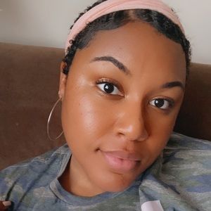 Meet your Posher, Joequetta